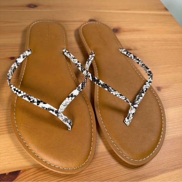 Toe Thong Sandals | Women's Brown Sandals with Black and White Straps - Picture 1 of 3